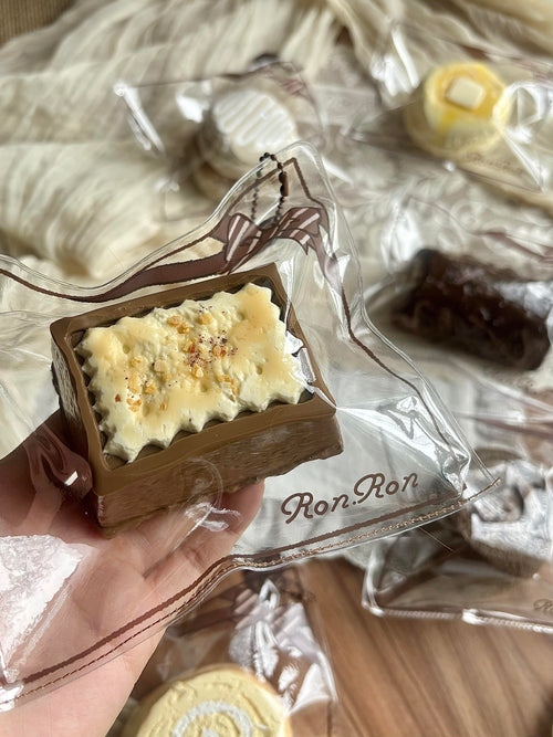 【RonRon】バターココア 手作りもちもちスクイーズブラインドボックス 食品級シリコン素材 無毒安全 image 2