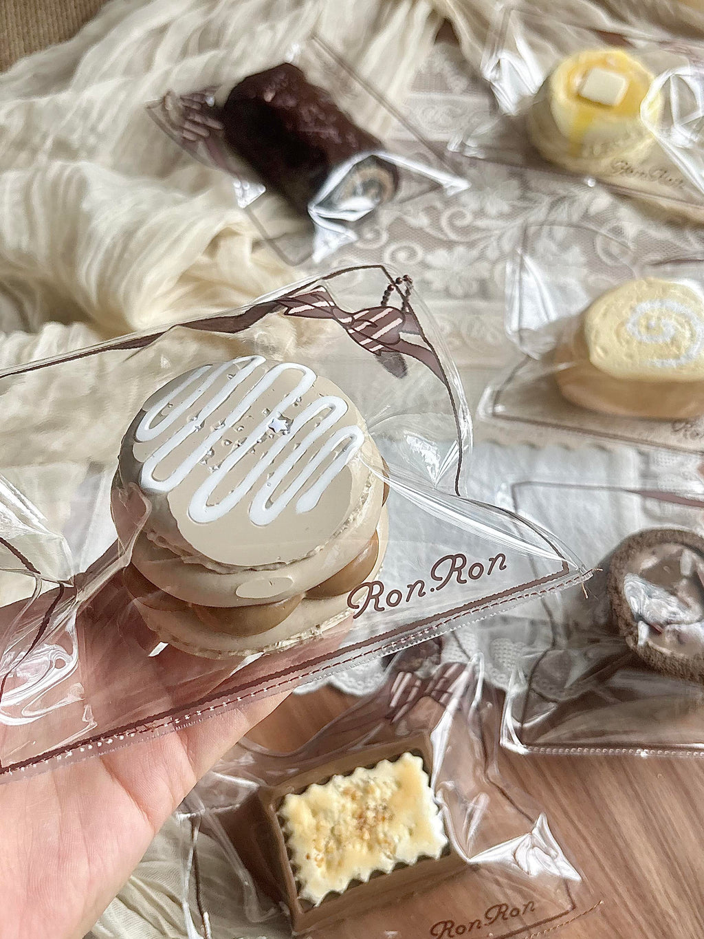 【RonRon】バターココア 手作りもちもちスクイーズブラインドボックス 食品級シリコン素材 無毒安全 image 5